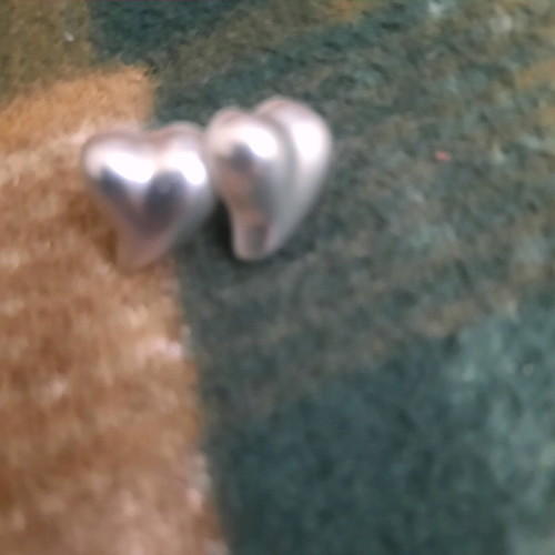 Heart earrings used with matte silver finish
