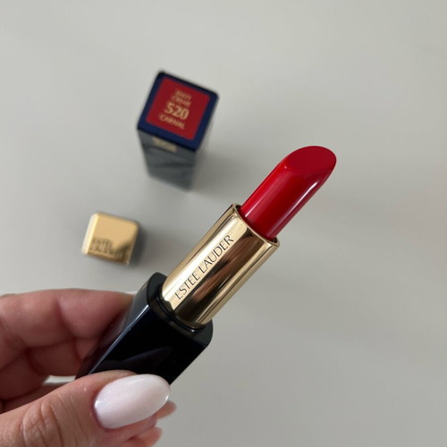 Estée Lauder Pure Color Lipstick 520 Carnal new