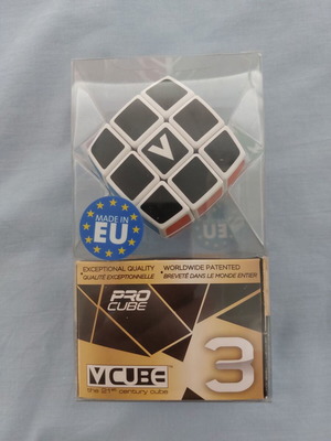 VCUBE Rubik's Cube 3x3 like new