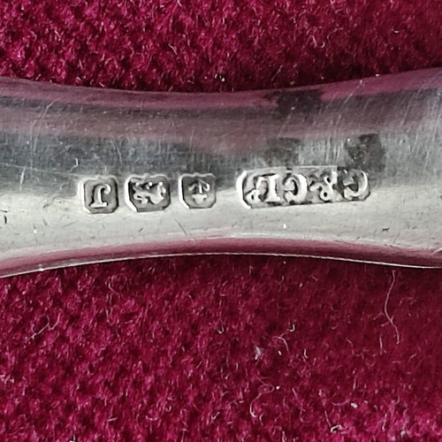 Silver English magnifying glass with ring used, 1910