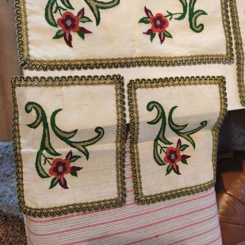 Set of 6 handmade embroidered table linens with cross-stitch