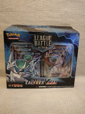 Pokemon Calyrex Vmax Ice Rider deck sealed, like new