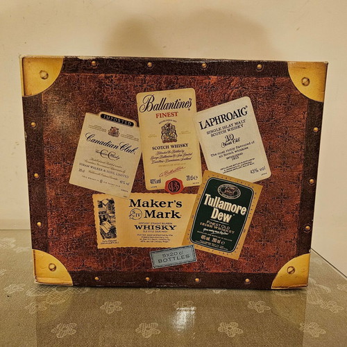 Spirit of Travel whisky set new with 5 sealed bottles