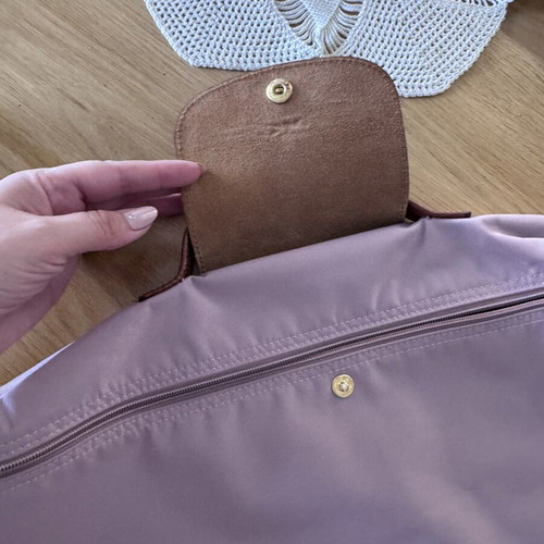 Longchamp Le Pliage laptop bag used, rotten apple color
