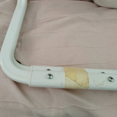 Wall rails for hanging clothes like new, 60cm length, set of 2