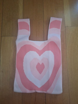 Knitted handbag, white and pink