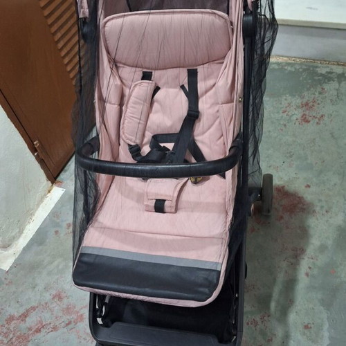 Bebe Stars City baby stroller like new, powder pink with footmuff