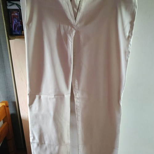 Rebecca Blu pants new, medium size, beige