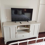 Samsung 35-inch TV