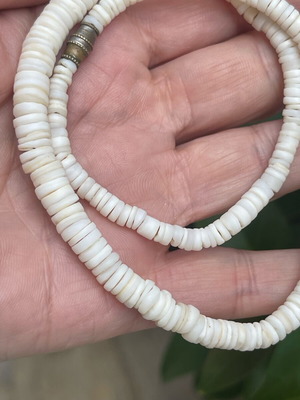 Vintage choker necklace made of bone, length 40 cm, like new