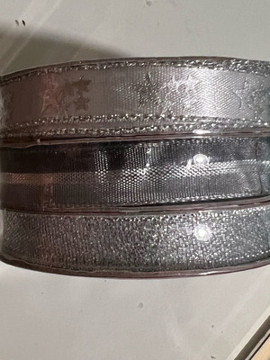 Σετ κορδέλες δώρων 3 τεμ. μήκους 5 μέτρων Melinera καινούργιο ασημί