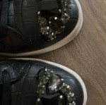 Guess γυναικεία sneakers σαν καινούργια, νούμερο 41, μαύρα με πέτρες