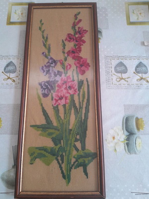 Embroidered frame like new, dimensions 50x20