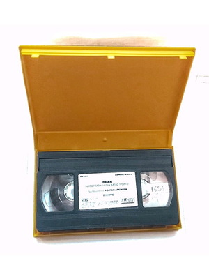 Bean VHS Video Cassette: The Ultimate Disaster Movie used