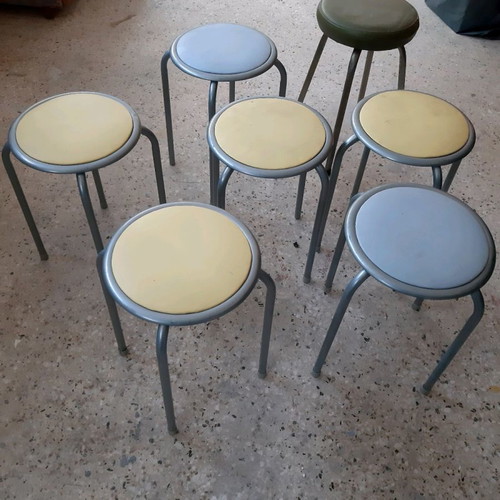Stools used, pack of 7 with plastic cushion