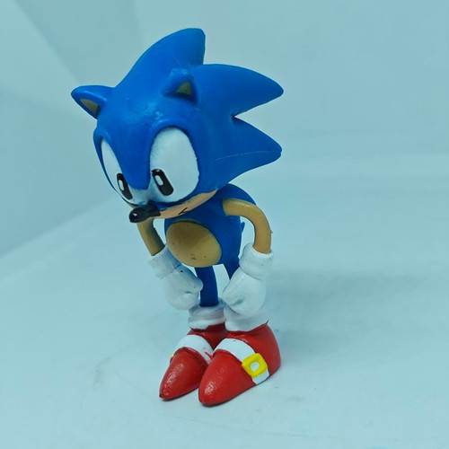 Sonic the Hedgehog collectible vintage figure like new