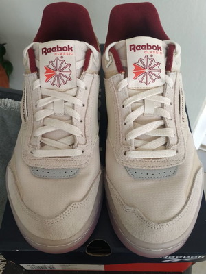 Reebok Classic Club C Legacy shoes used, size 42.5