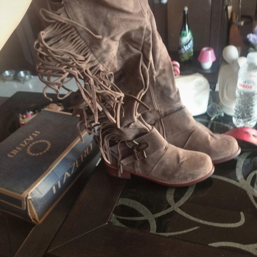 Suede leather boots new with fringes cowboy style