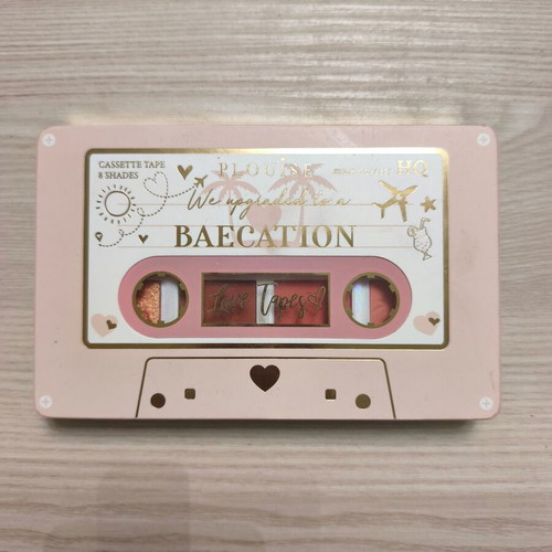 Plouise Baecation Palette new without box