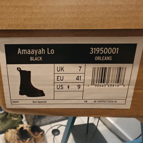 Dr. Martens Ammayah Lo black boots size 41 new unisex