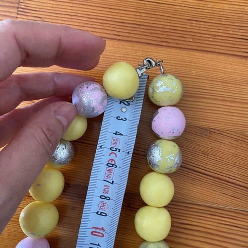 Necklace with round pastel beads and silver detail new