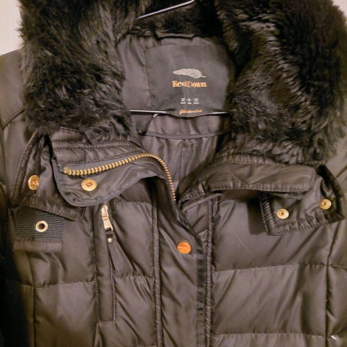 Stradivarius Black Down Jacket like new, size M