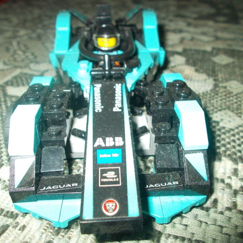 Lego Speed Champions and Technic models used, set of 2