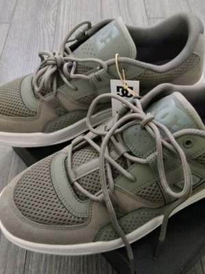 DC Construct Army shoes new, size 44
