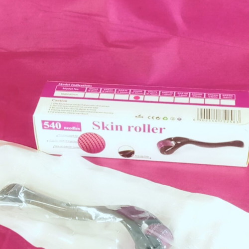 Skin roller and Gua Sha stone set new for skincare