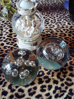 Murano decorative balls and musical carousel glass sphere