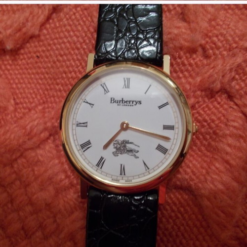 Burberrys men's wristwatch new, with box and papers
