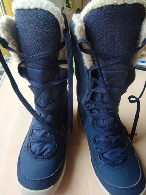 Μπότες Quechua 37 αδιάβροχες με εσωτερική επένδυση σαν καινούργιες