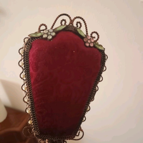 Mirror used, old and beautiful piece