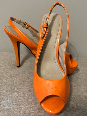 Women's orange high-heeled sandals used, size 38