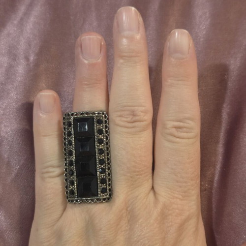 Statement ring used vintage style with black geometric stones