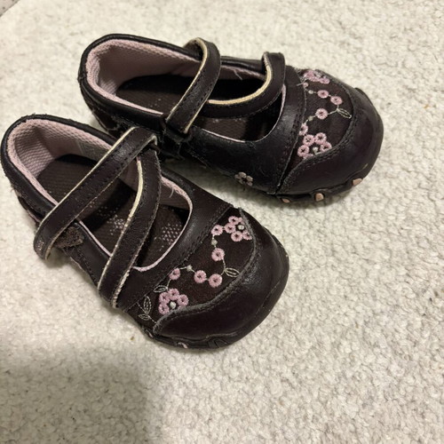 Skechers baby ballerinas like new, size 20.5
