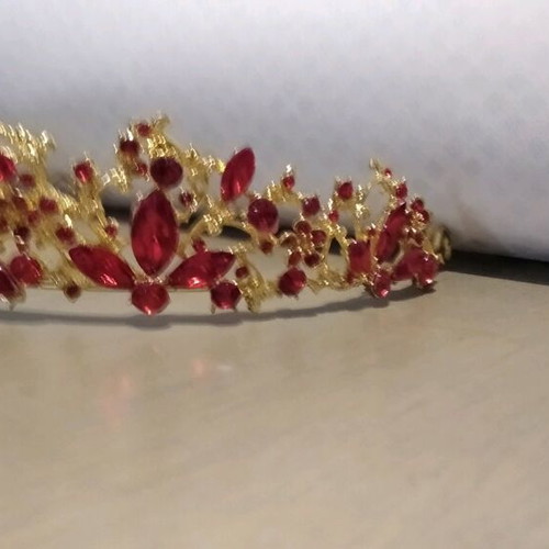 Tiara new gold metal with red stones
