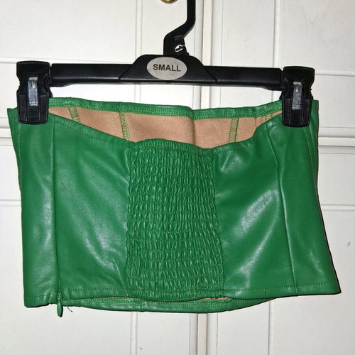 Strapless top in green faux leather like new