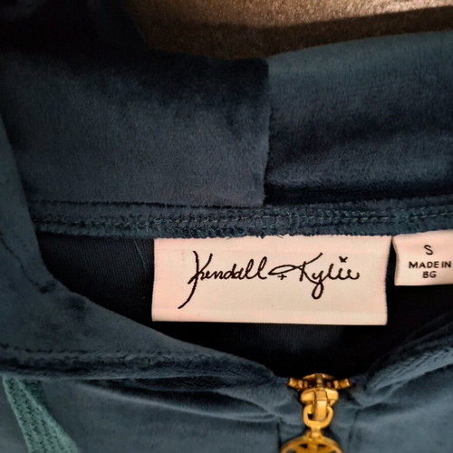 Kendall and Kylie women's velvet cardigan like new, turquoise, oversize