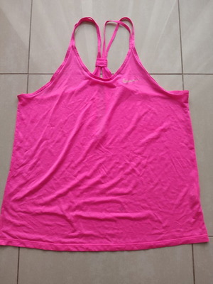 Nike sleeveless sports top used, pink, size S