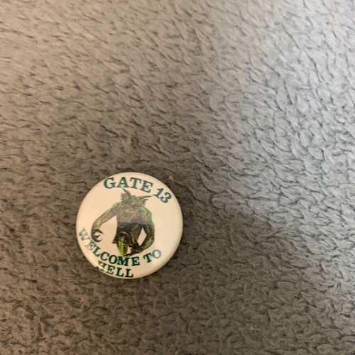 Panathinaikos Gate13 badge used 80s fan collectible