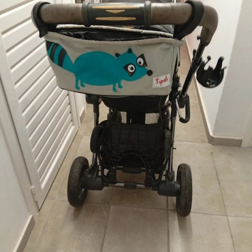 Egg 2 in 1 stroller and carrycot like new with detachable luggage and cup holder