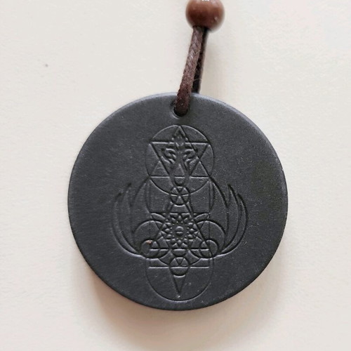 Quantum pendant new, length 80cm