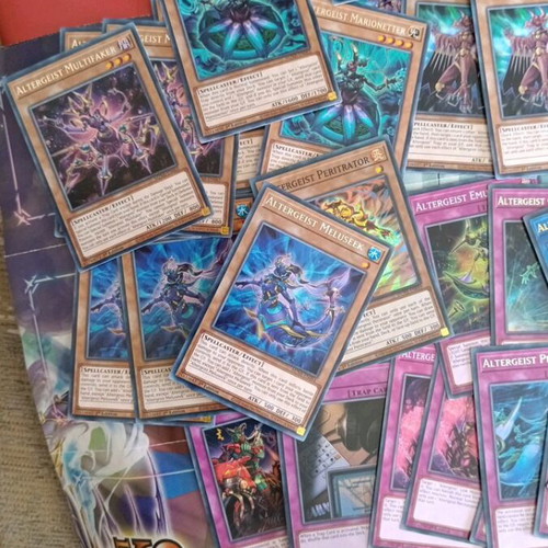 Altergeist deck 27 cards like new with Warning Point and Wiretrap
