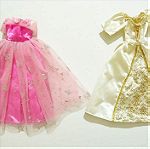  11 κούκλες Barbie κλπ και ρούχα.