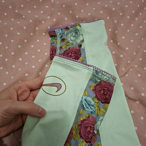 Nike Kids Floral Leggings L new multicolor