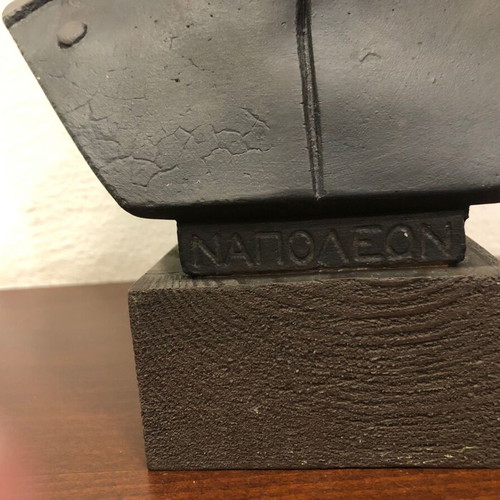 Large Napoleon bust statue like new