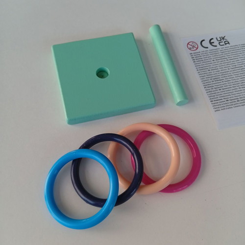 Mini game Finger ring toss, never used