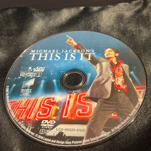 DVD Michael Jackson's This Is It new, documentary film with subtitles