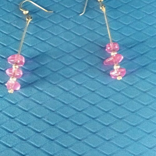 Bracelet and five pairs of earrings like new